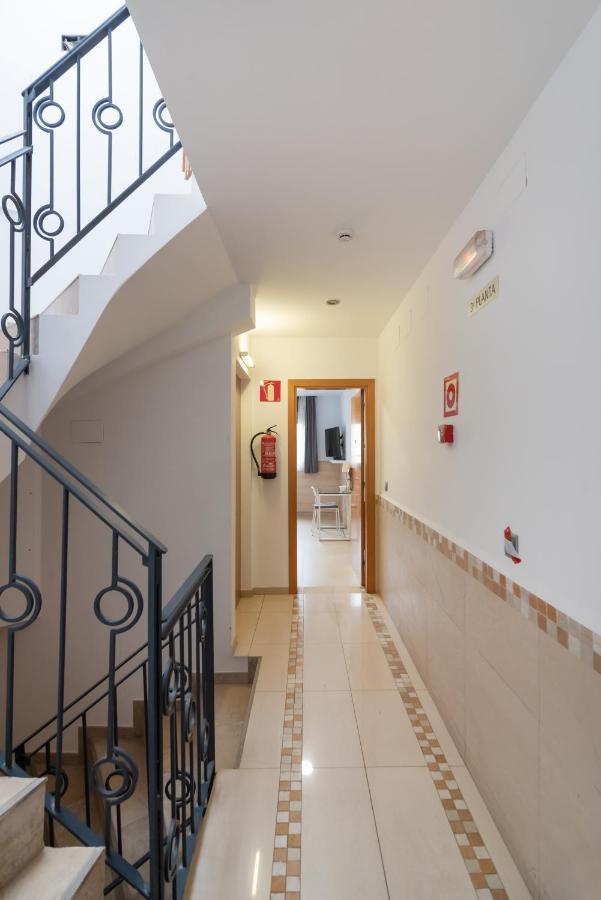 Hostal House Barcelona Exterior photo