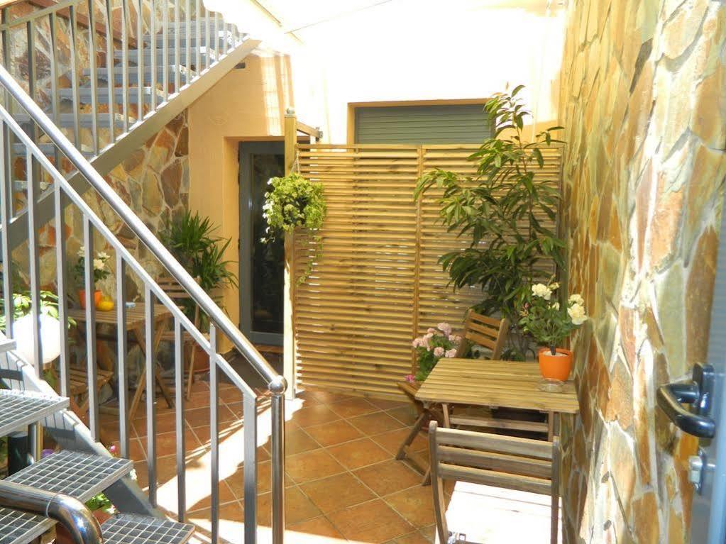 Hostal House Barcelona Exterior photo